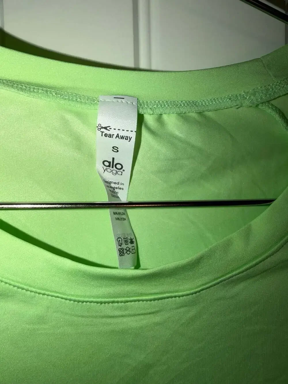 💚 NWT Alo Yoga Pulse Short Sleeve Tee – Neon Lime | Size Small